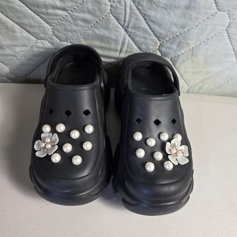 Solaud Platform Black Platform Clog Sandals with Pearl Flower Charm Sz 40 - Picture 6 of 11